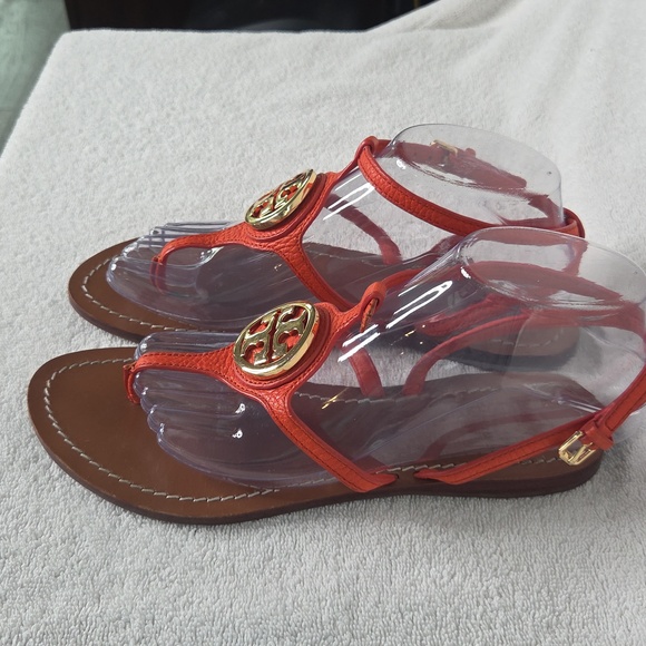 Tory Burch Orange Leather Logo T-Strap Sandals 7.5M Missing Part Of Strap - Picture 2 of 8